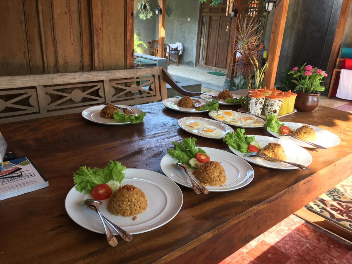 Watukarung Ristu Homestay Kalak ภายนอก รูปภาพ