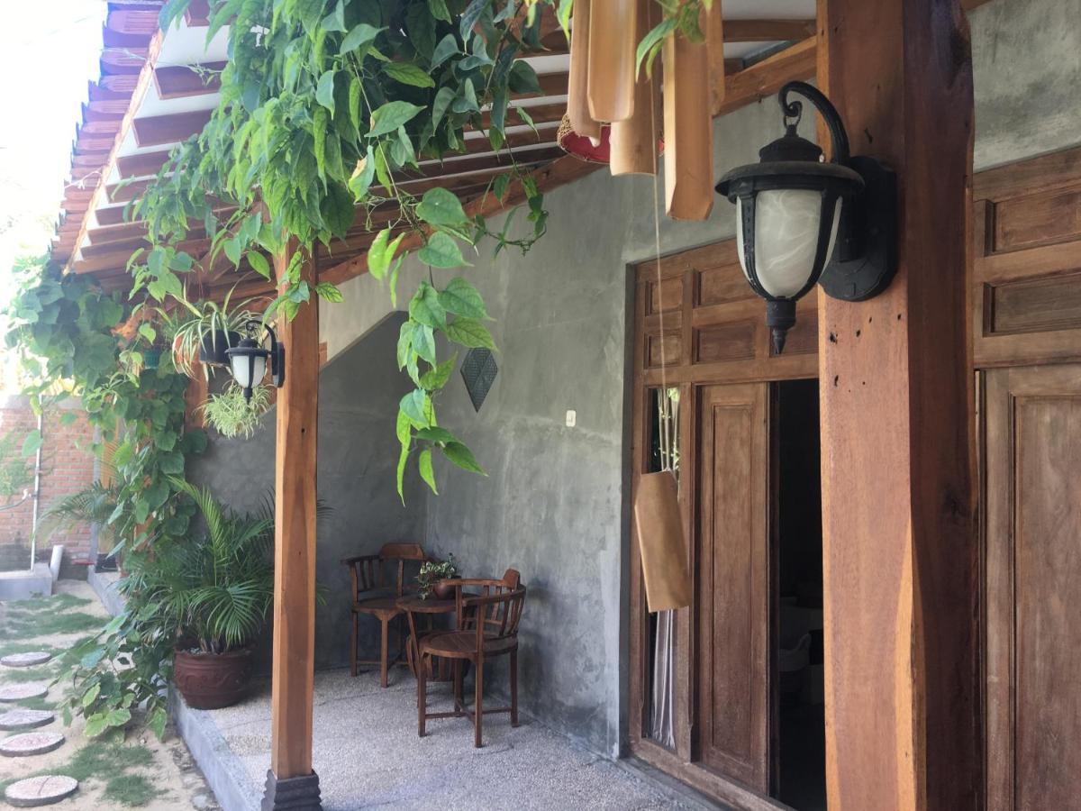 Watukarung Ristu Homestay Kalak ภายนอก รูปภาพ
