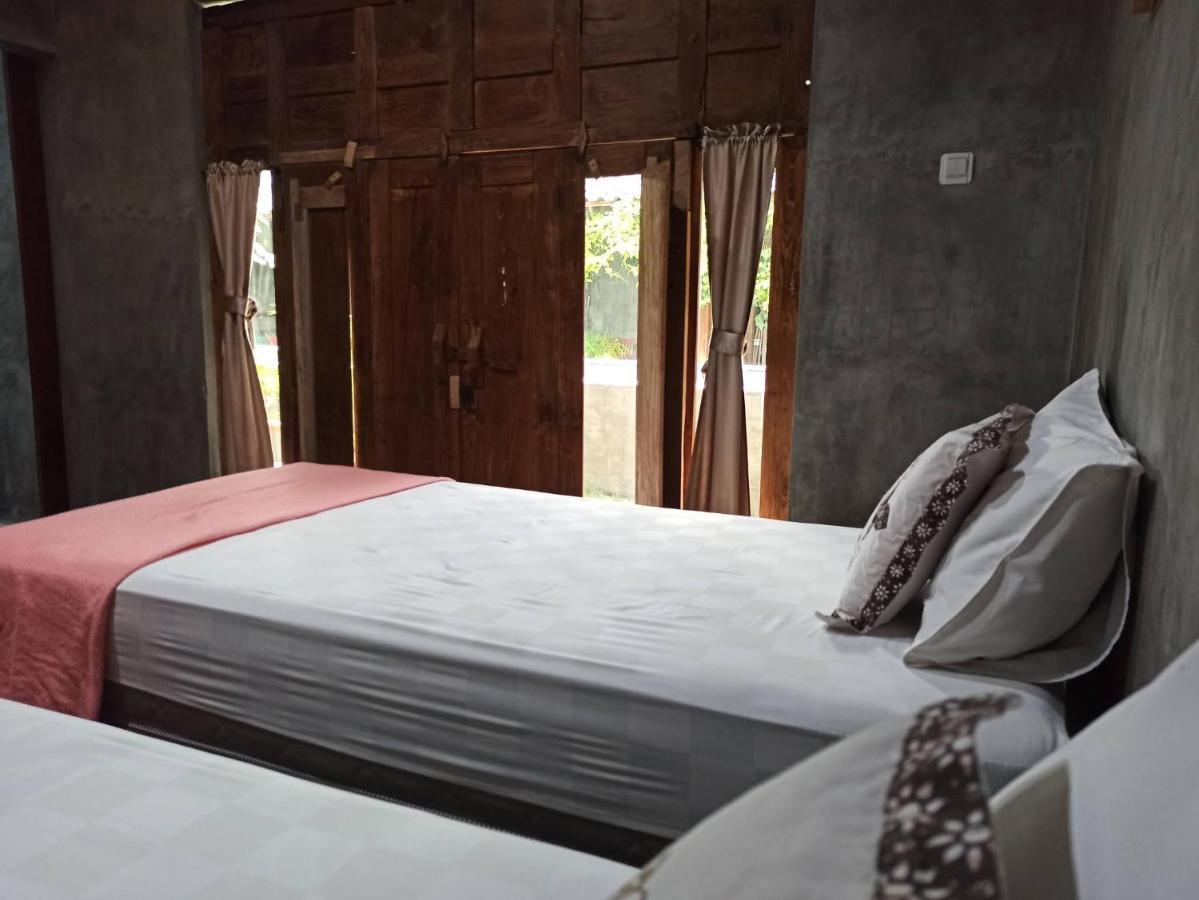 Watukarung Ristu Homestay Kalak ภายนอก รูปภาพ