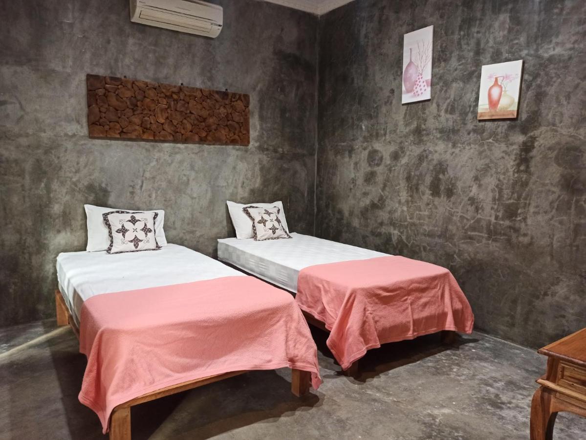 Watukarung Ristu Homestay Kalak ภายนอก รูปภาพ