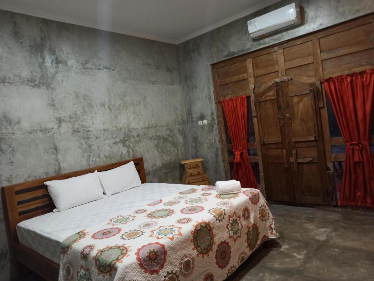Watukarung Ristu Homestay Kalak ภายนอก รูปภาพ