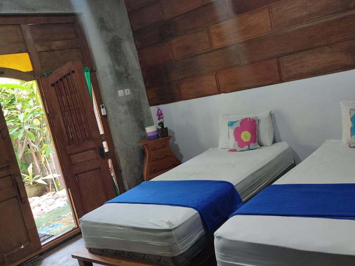 Watukarung Ristu Homestay Kalak ภายนอก รูปภาพ