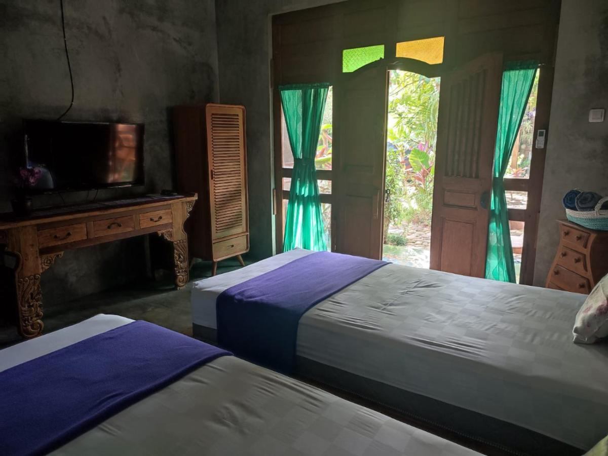 Watukarung Ristu Homestay Kalak ภายนอก รูปภาพ