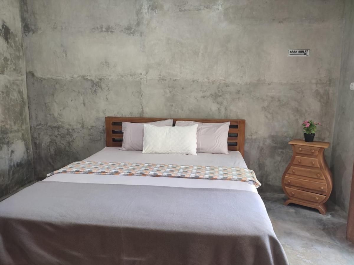 Watukarung Ristu Homestay Kalak ภายนอก รูปภาพ
